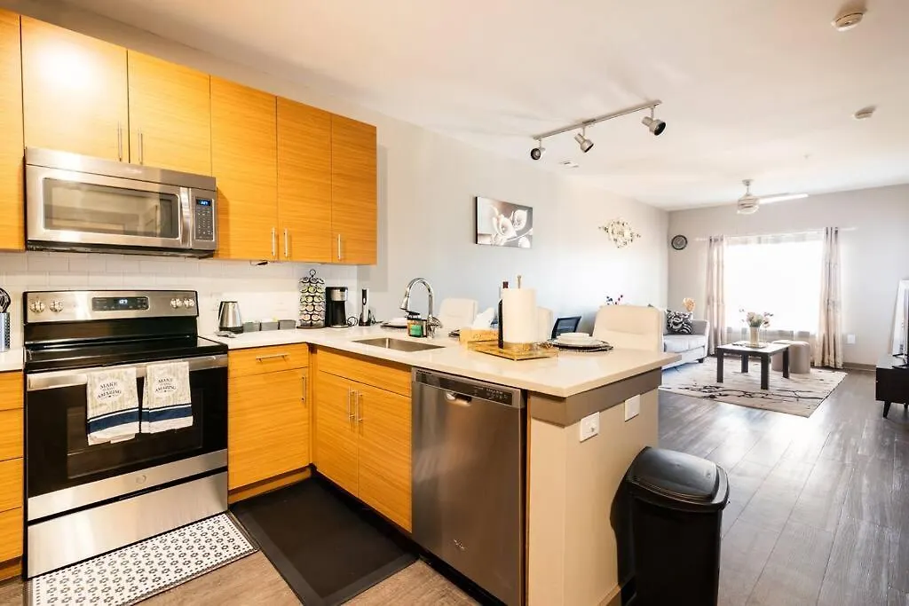 Charming Uptown Studio With, Pool, Bar, Shops Charlotte 0*,  United States