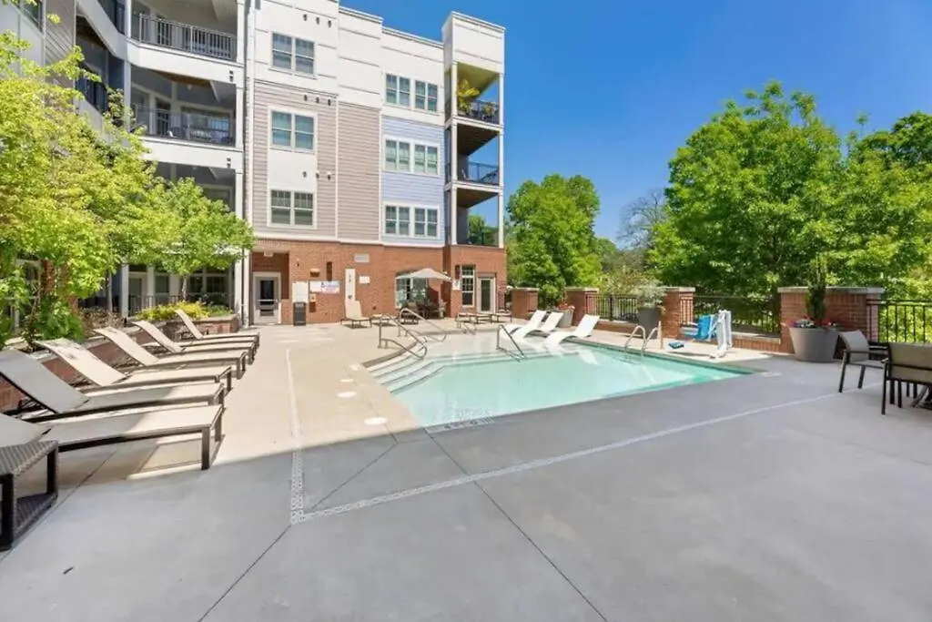 Charming Uptown Studio With, Pool, Bar, Shops Charlotte 0*,  United States