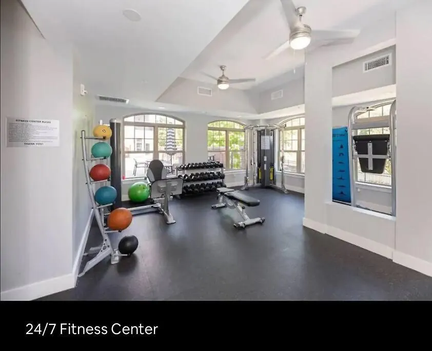 Charming Uptown Studio With, Pool, Bar, Shops Charlotte United States